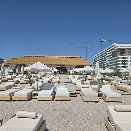 Jrr Frontsea In Axxis Nova * Mamaia