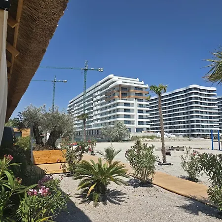 Jrr Frontsea In Axxis Nova Apartamento Mamaia