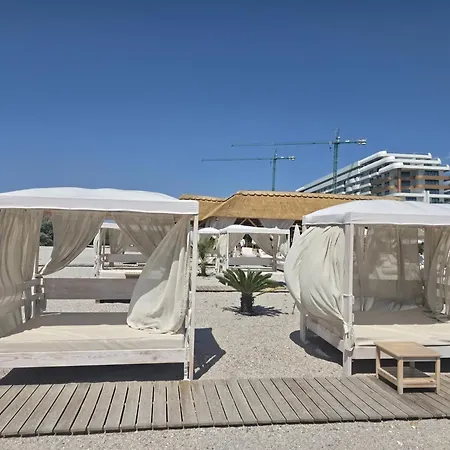 Apartmán Jrr Frontsea In Axxis Nova