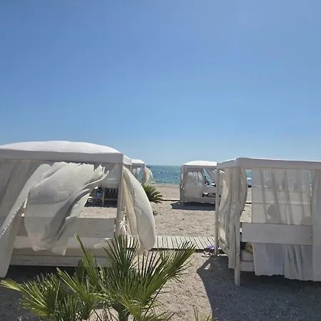 Apartmán Jrr Frontsea In Axxis Nova *